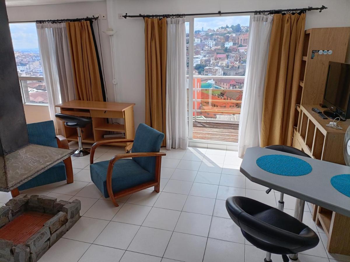 Aina Hotel Antananarivo Ngoại thất bức ảnh